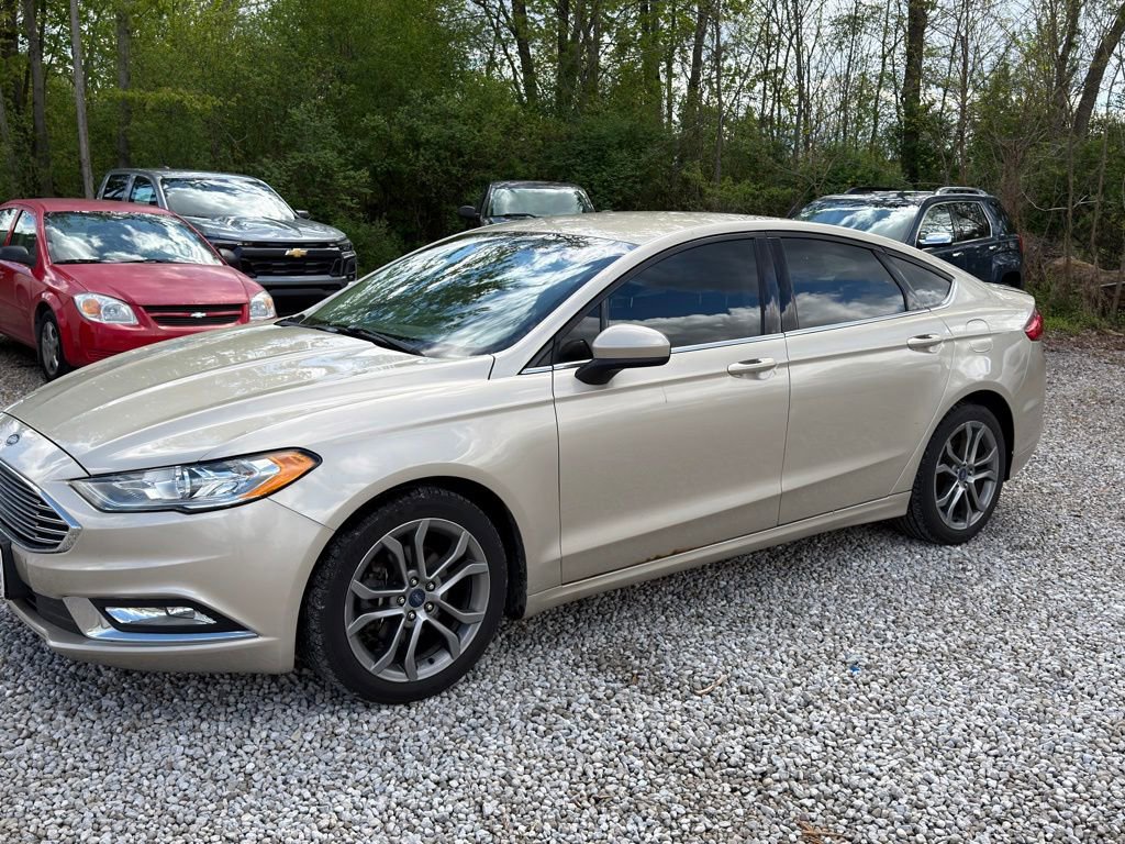 Used 2017 Ford Fusion S w/ Equipment Group 101A FWD image 3
