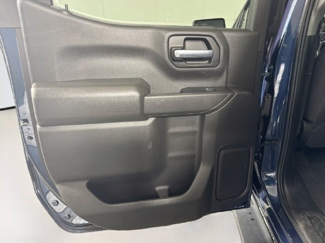 Used 2022 Chevrolet Silverado 1500 Custom w/ Safety Confidence Package RWD image 24