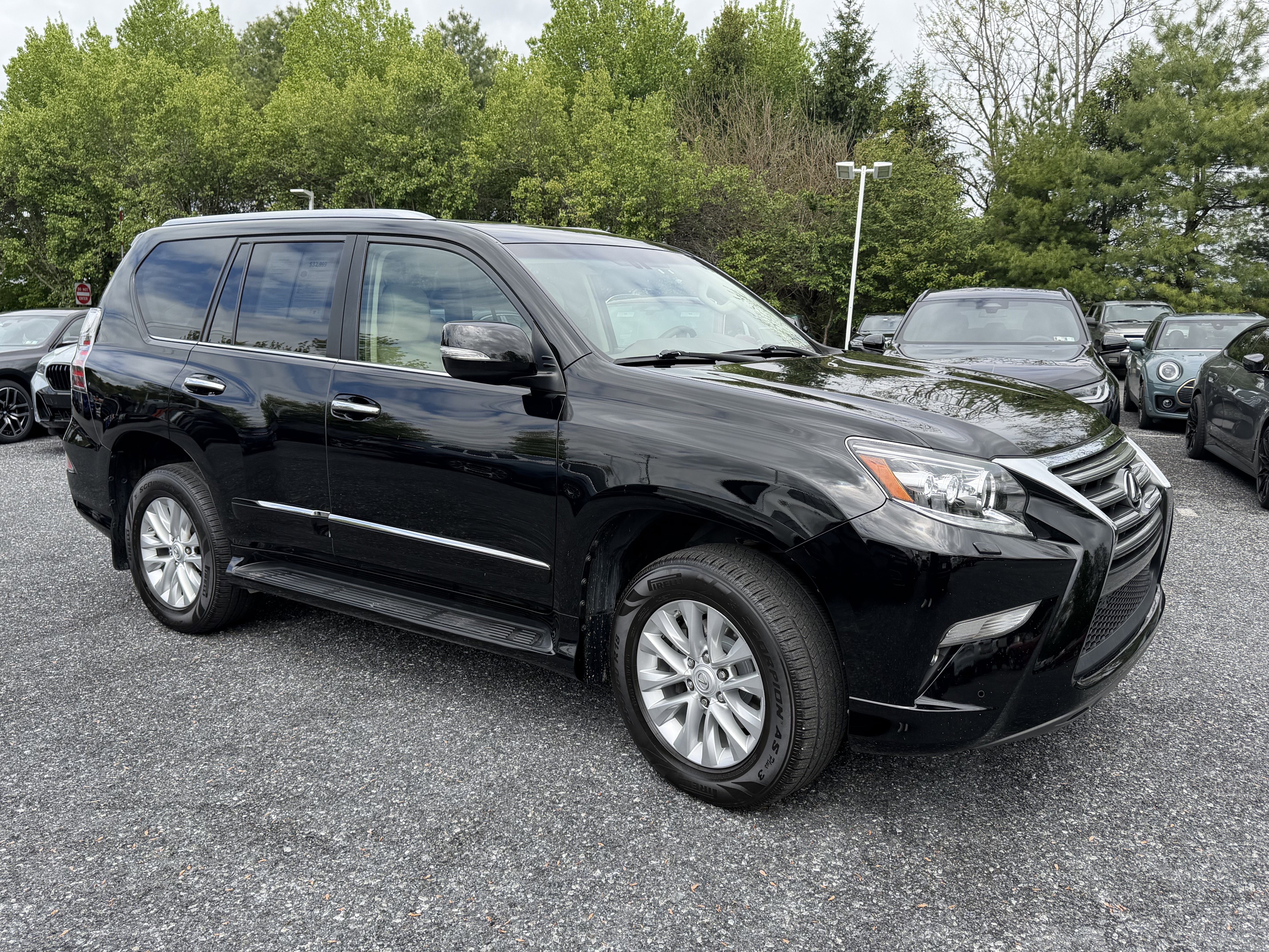 Used 2019 Lexus GX 460 Premium w/ Premium Package AWD/4WD image 6