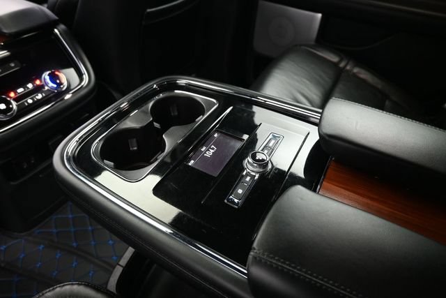 Used 2020 Lincoln Navigator Reserve w/ Luxury Package AWD/4WD image 24