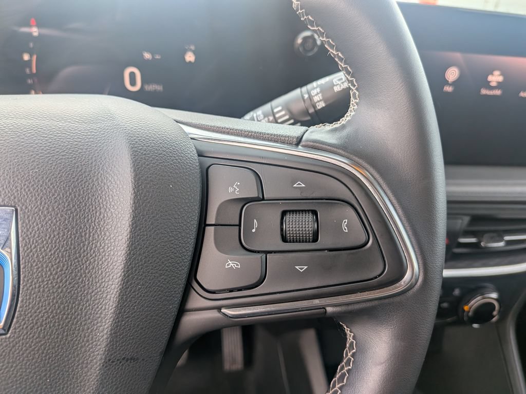Used 2024 Buick Encore GX Preferred FWD image 24