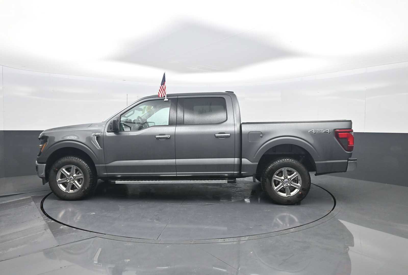 Used 2025 Ford F150 XLT w/ Equipment Group 301A Standard AWD/4WD image 5