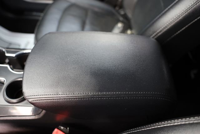 Used 2019 Ford Explorer Limited w/ Class III Trailer Tow Package image 37