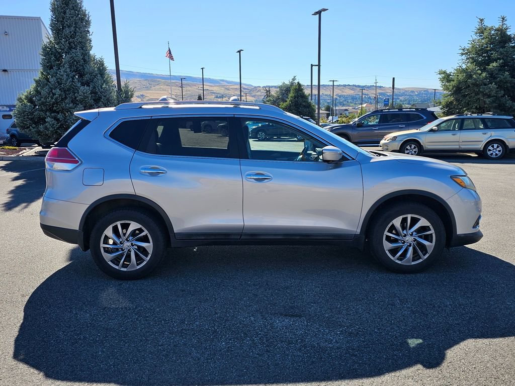 Used 2014 Nissan Rogue SL w/ SL Premium Package AWD/4WD image 11