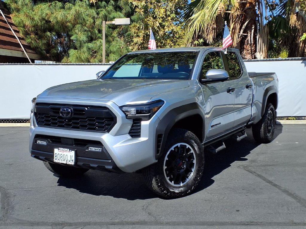 Certified 2026 Toyota Tacoma TRD Off-Road w/ TRD Off Road Premium Package AWD/4WD image 40