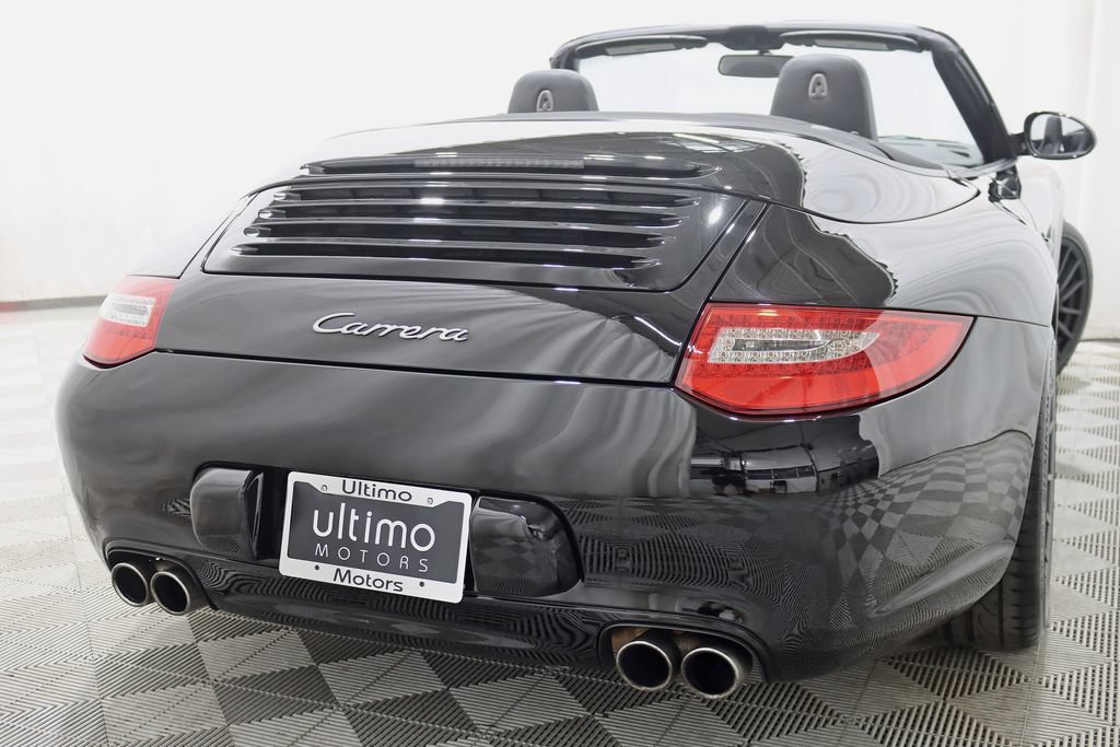 Used 2010 Porsche 911 Carrera RWD image 13