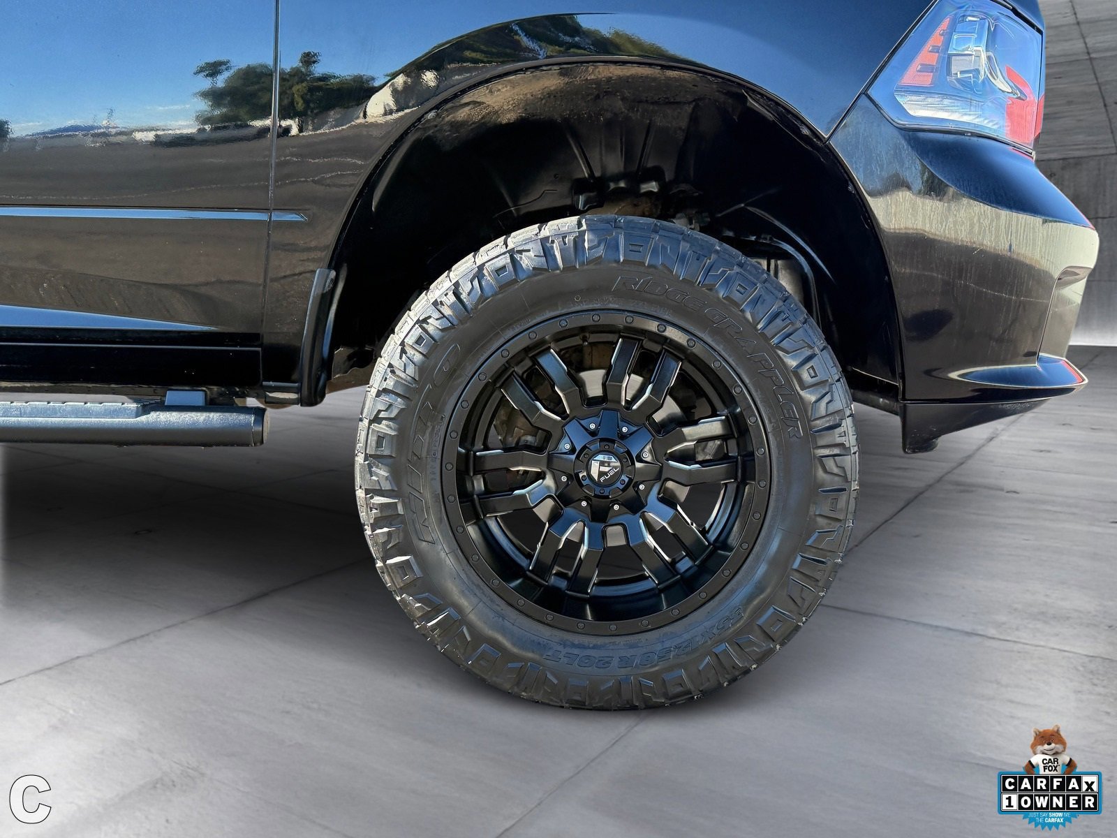 Used 2014 RAM 1500 Express w/ Black Ram 1500 Express Group image 8