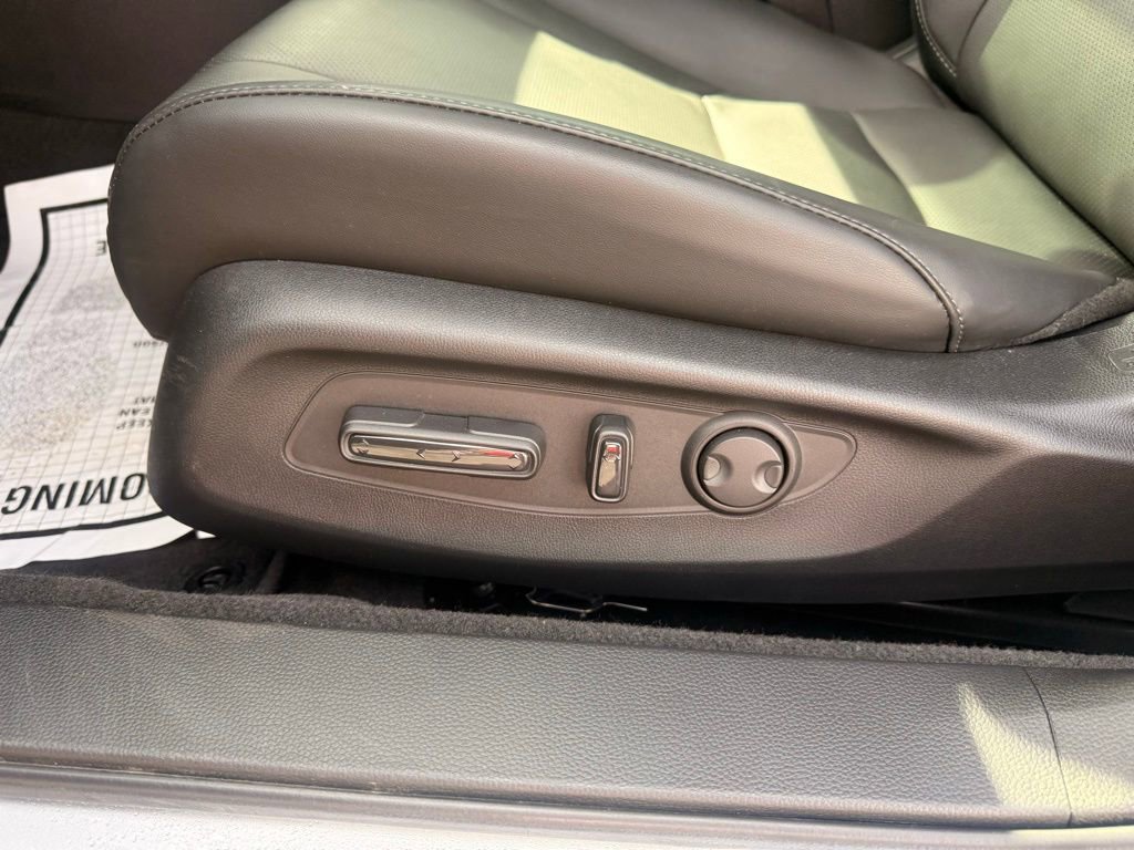 Used 2025 Honda Accord Touring image 15