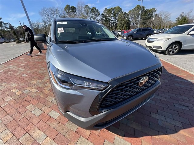 Used 2022 Toyota Corolla Cross L image 26