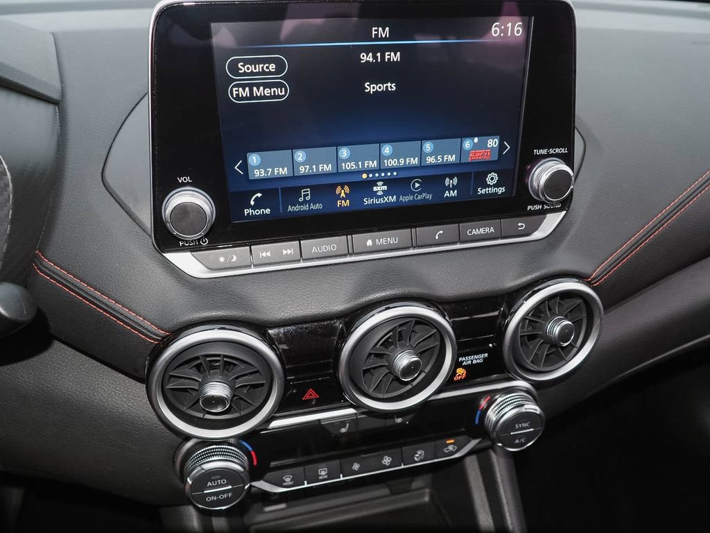 Used 2025 Nissan Sentra SR FWD image 11