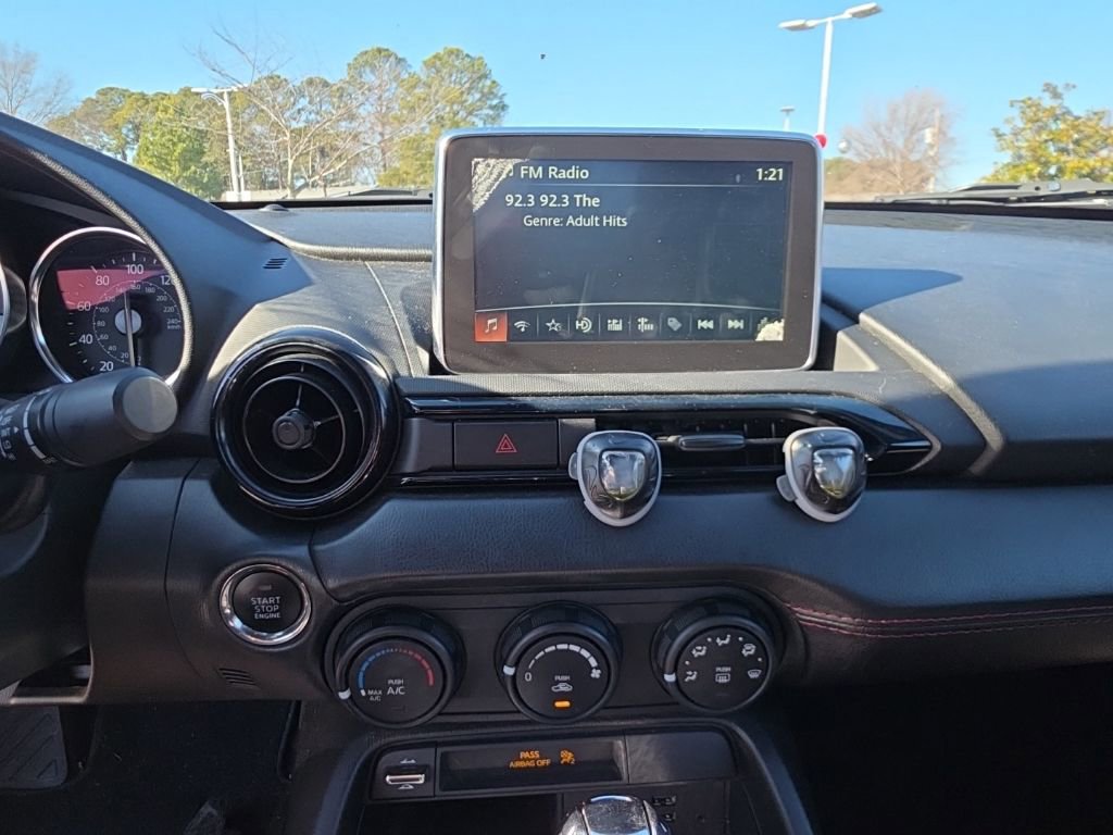 Used 2017 MAZDA MX-5 Miata RF Club image 11