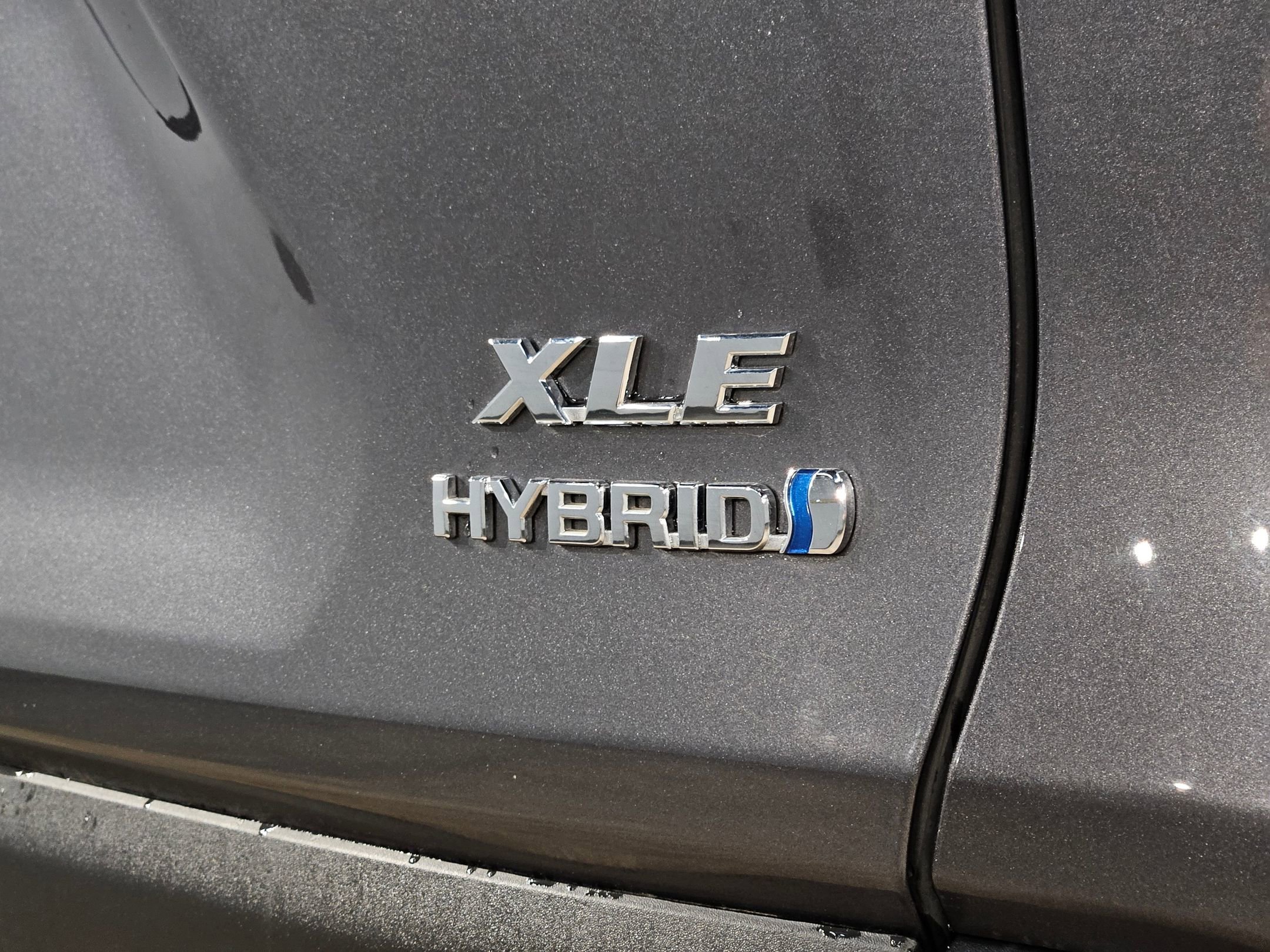 Used 2023 Toyota RAV4 XLE w/ Convenience Package AWD/4WD image 39