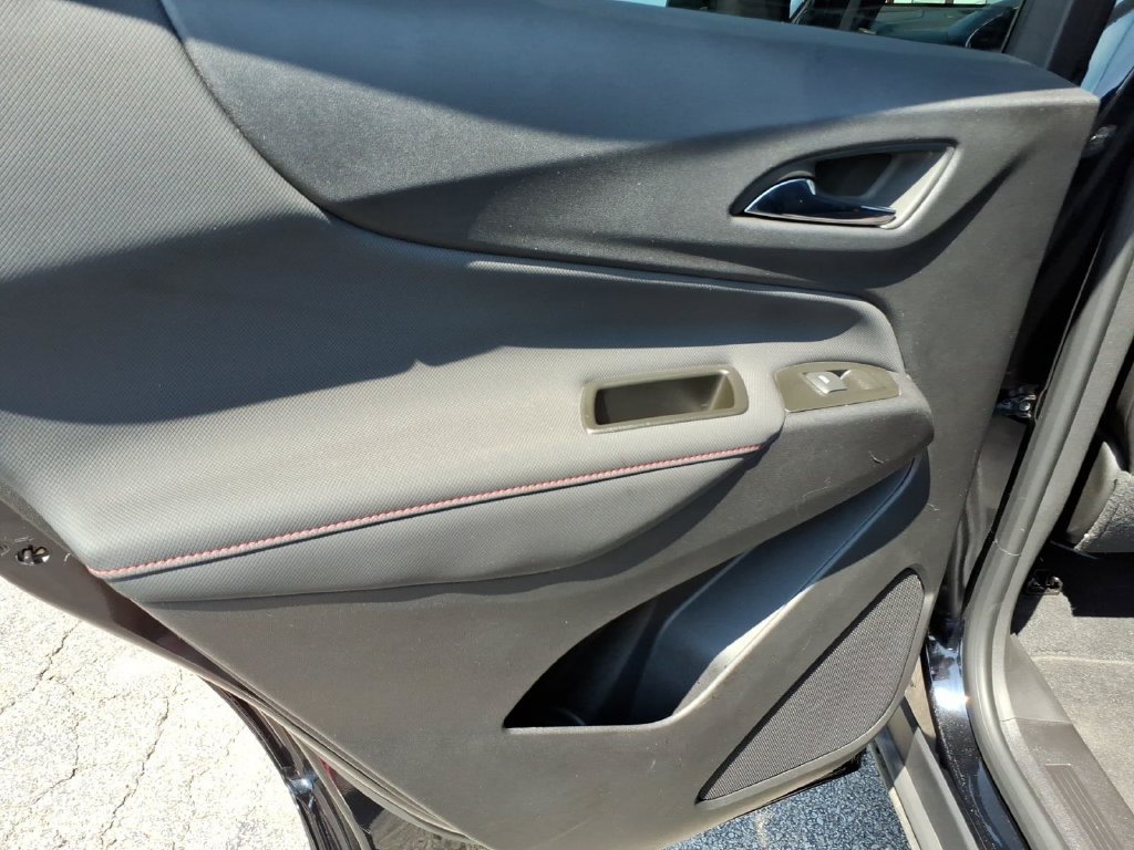 Used 2024 Chevrolet Equinox RS FWD image 19