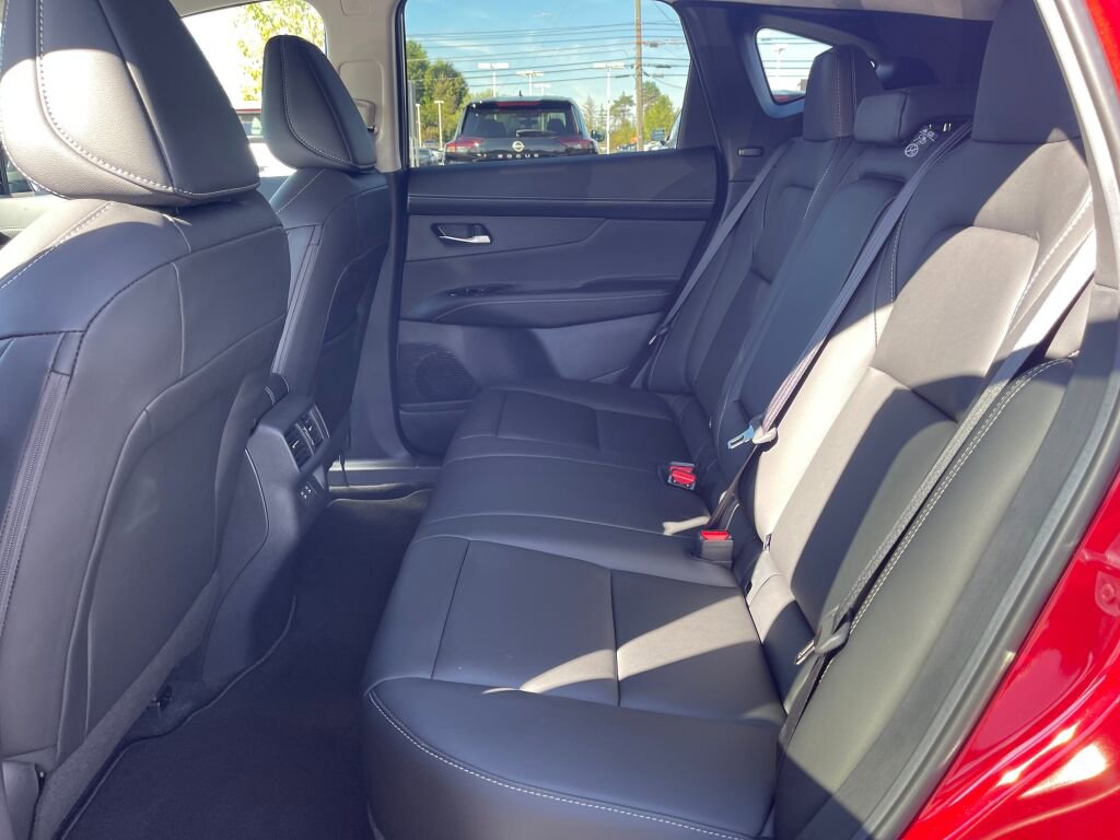 New 2026 Nissan Murano SL image 13