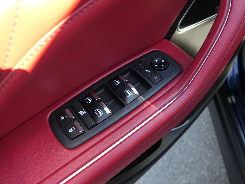 Used 2022 Maserati Levante GT image 13