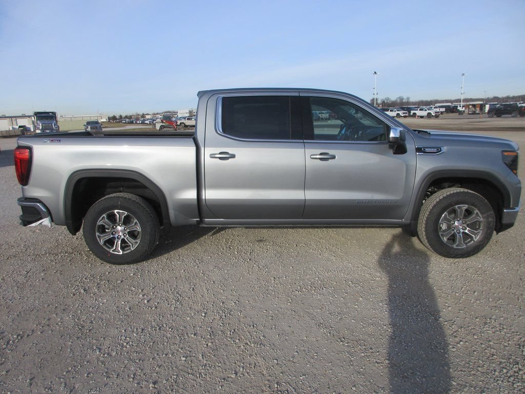 New 2026 GMC Sierra 1500 SLE AWD/4WD image 3