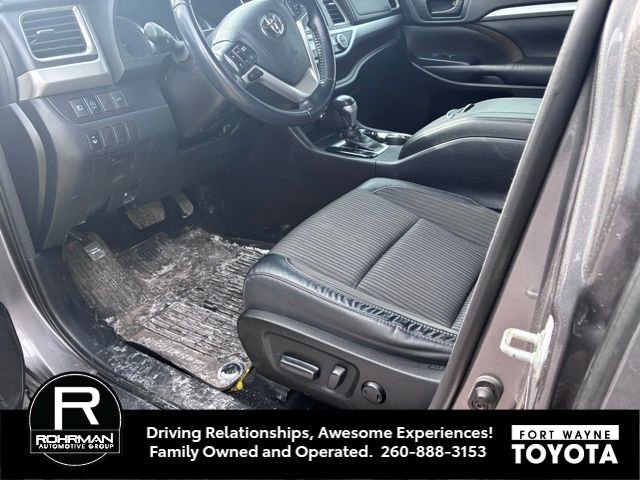 Used 2018 Toyota Highlander Plus image 6