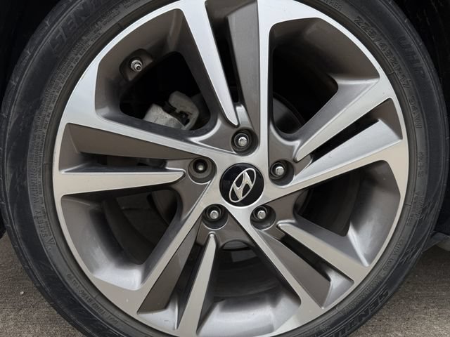 Used 2017 Hyundai Elantra Limited w/ Limited Ultimate Package 09 FWD image 10
