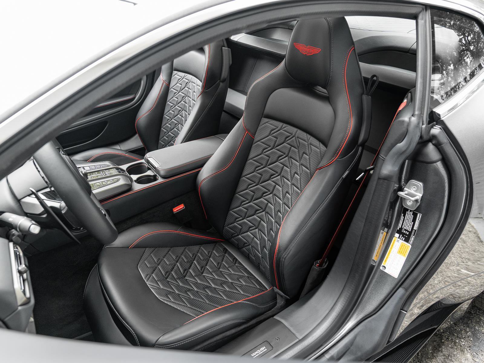 Used 2025 Aston Martin Vanquish RWD image 12