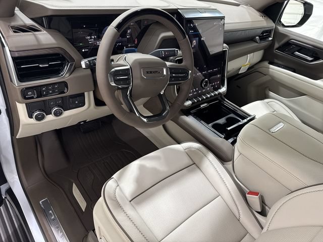 New 2026 GMC Yukon XL Denali w/ Denali Reserve Package RWD image 10
