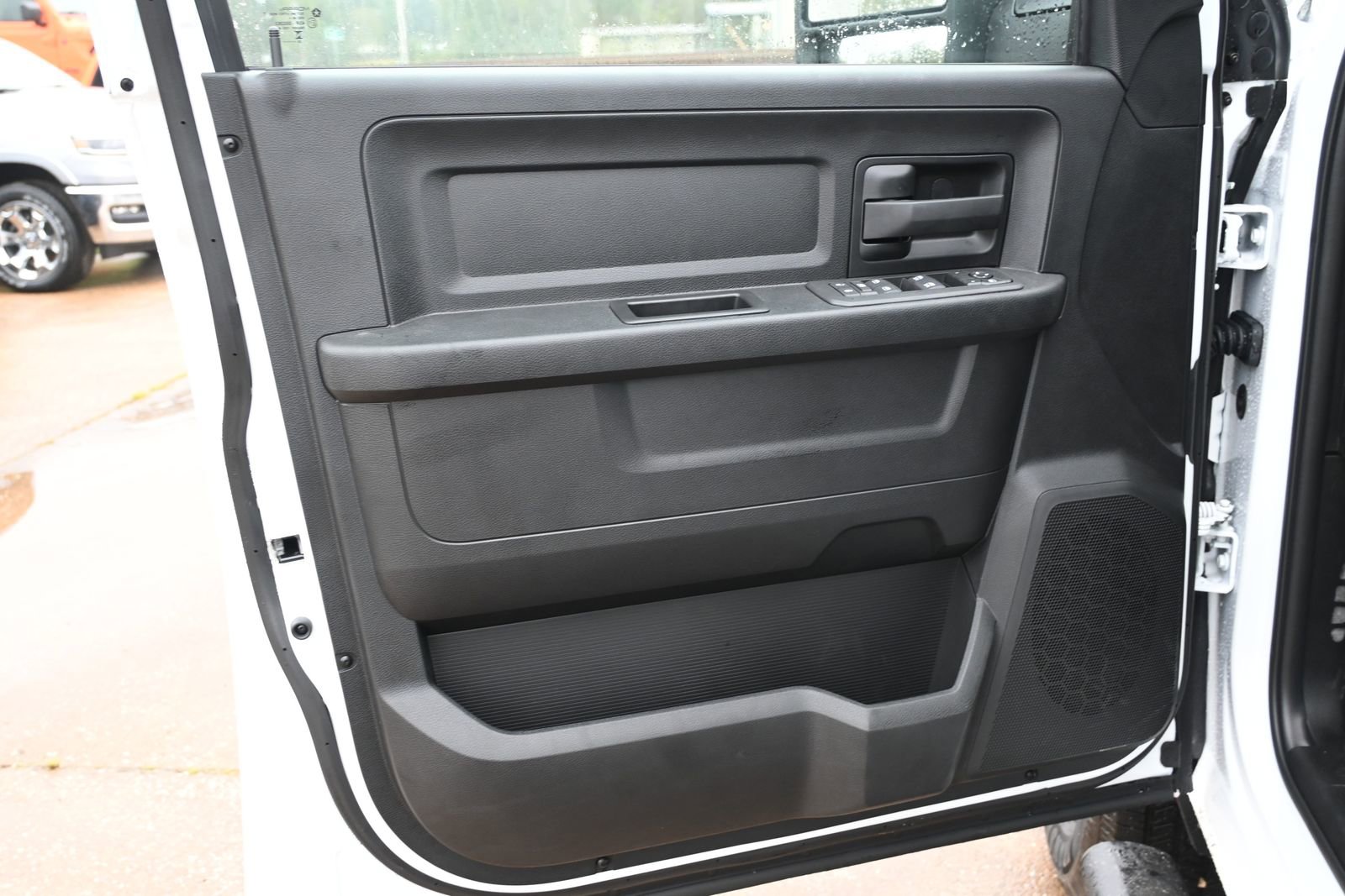 New 2026 RAM 2500 Tradesman w/ Chrome Appearance Group image 9