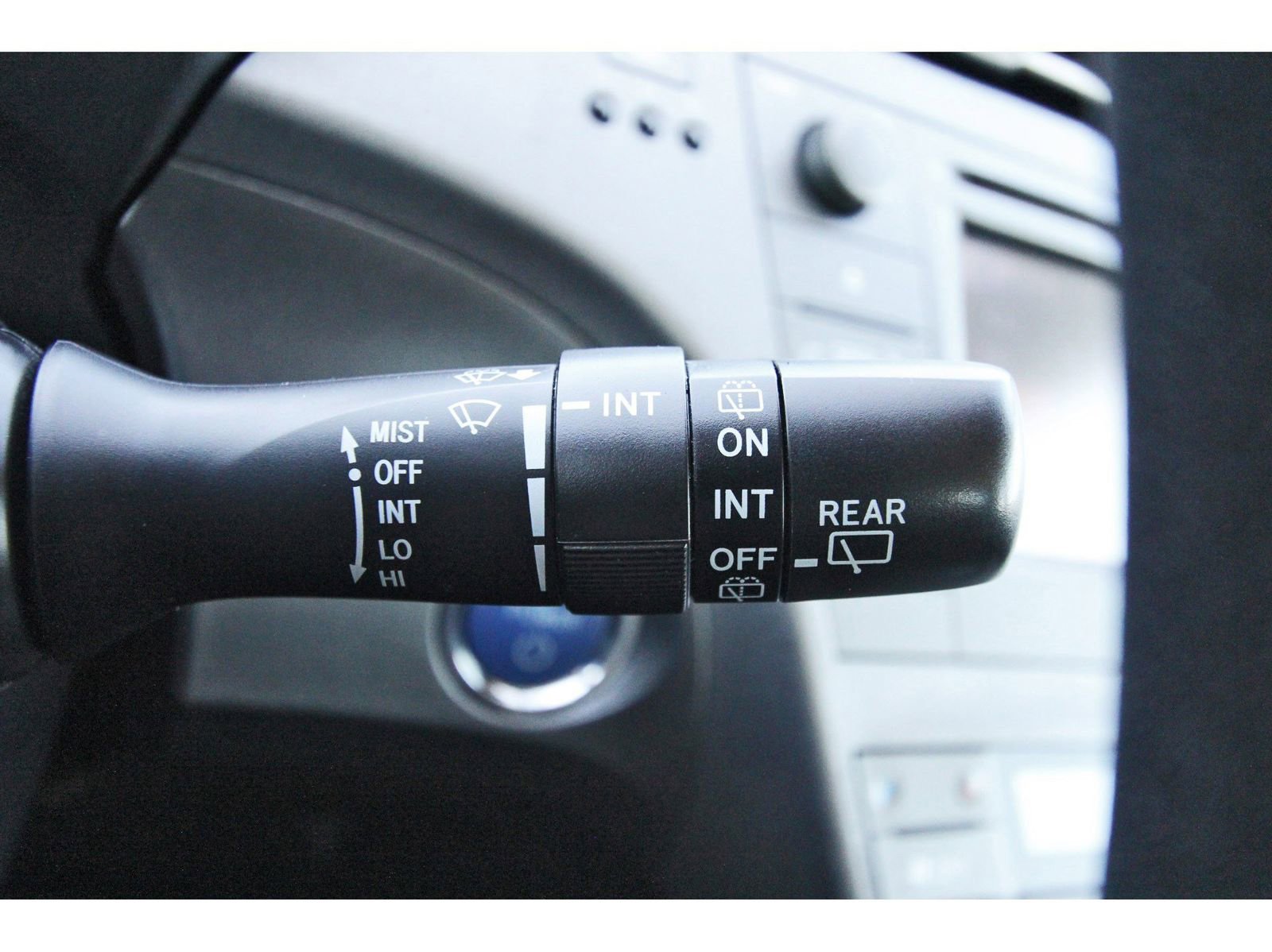 Used 2015 Toyota Prius Two image 18