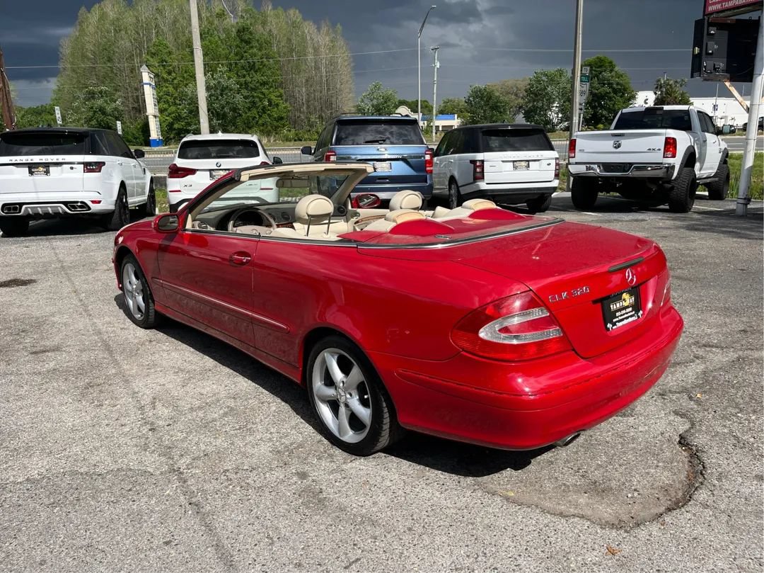 Used 2005 Mercedes-Benz CLK 320 Cabriolet image 7