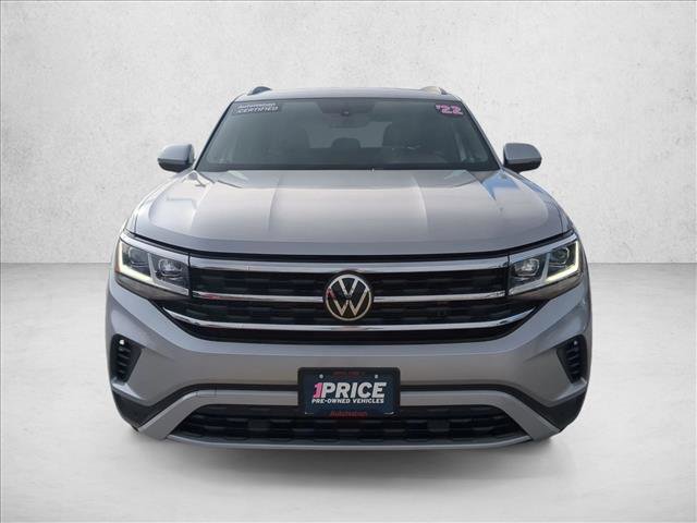 Used 2022 Volkswagen Atlas Cross Sport SE image 2
