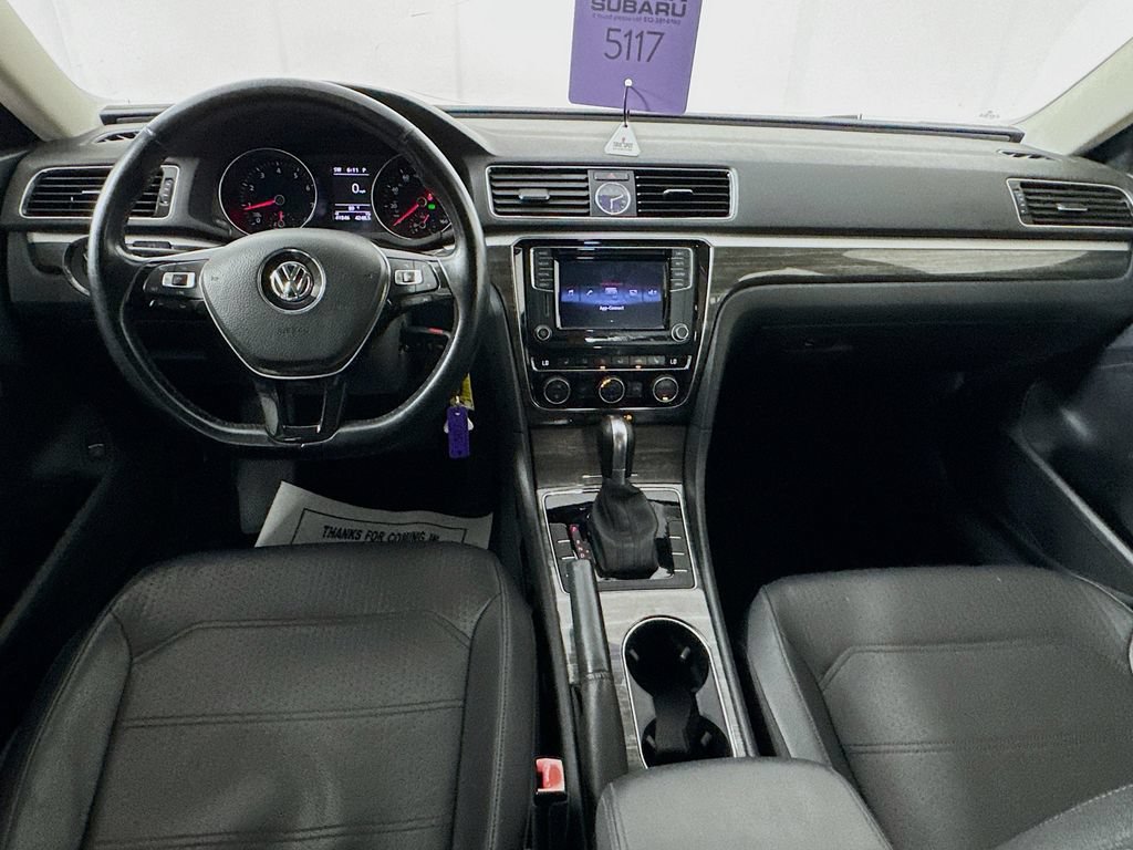 Used 2016 Volkswagen Passat 1.8T SE FWD image 27