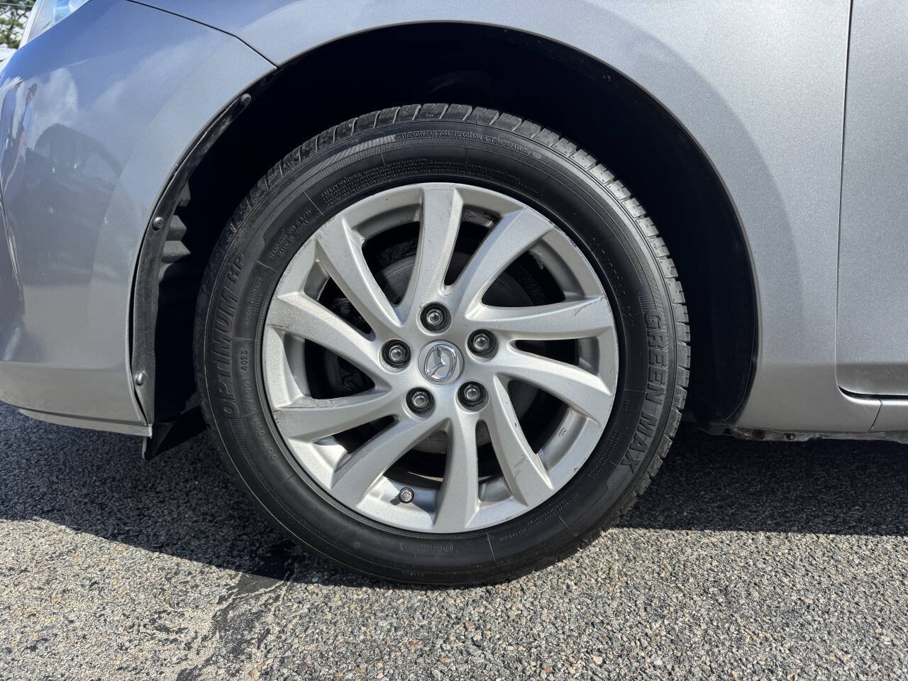 Used 2012 MAZDA MAZDA3 i Touring FWD image 4