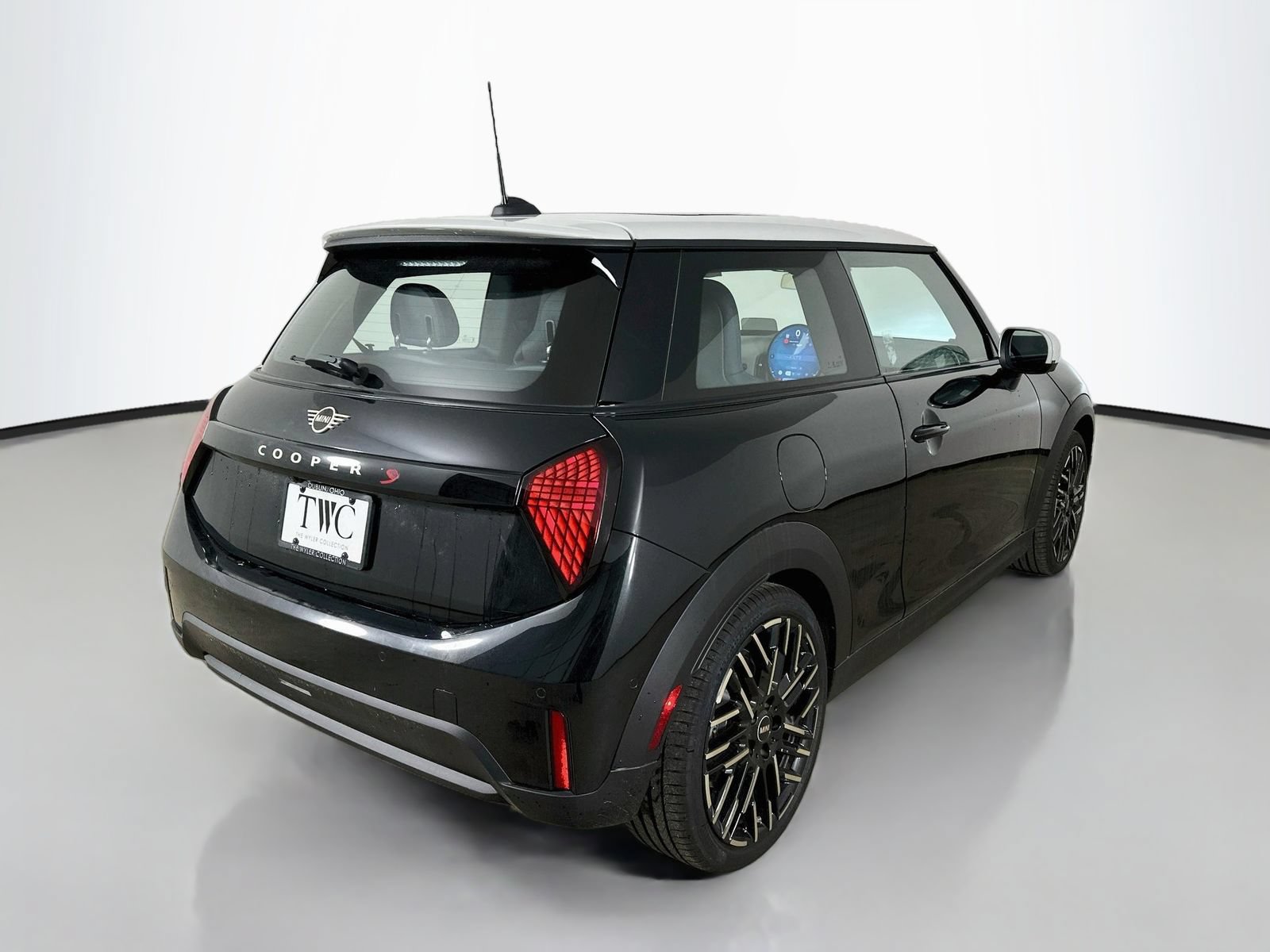 New 2026 MINI Cooper S FWD image 5