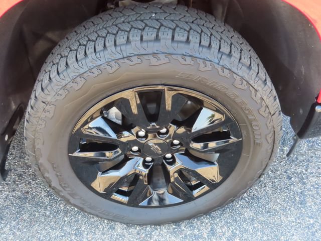 Used 2025 Chevrolet Silverado 1500 LT AWD/4WD image 14
