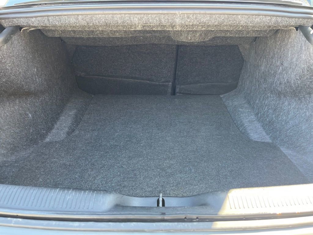 Used 2023 Dodge Charger SXT image 9