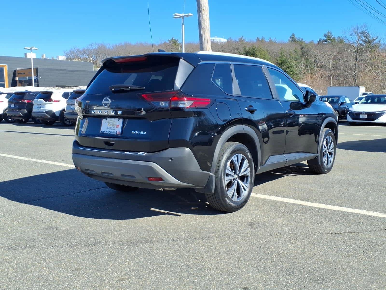 Certified 2023 Nissan Rogue SV w/ SV Premium B Package image 4