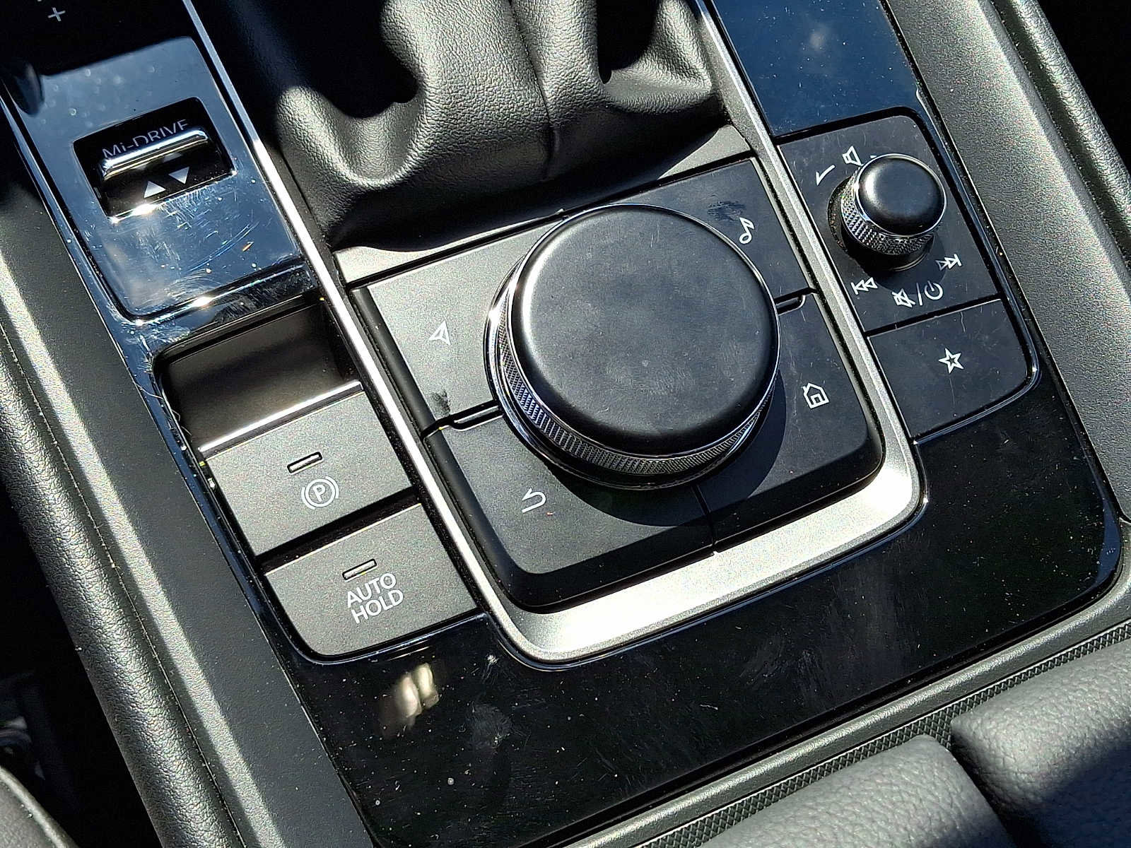 Certified 2025 MAZDA CX-50 AWD 2.5 Turbo w/ Premium Pkg image 25