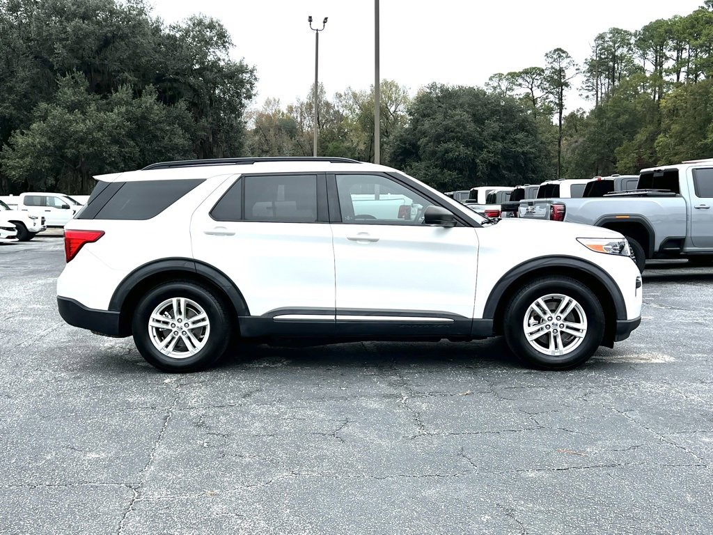 Used 2020 Ford Explorer XLT image 6
