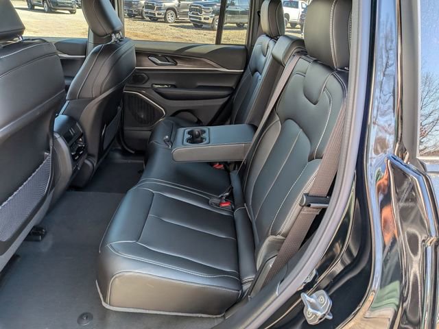 New 2026 Jeep Grand Cherokee Limited image 13