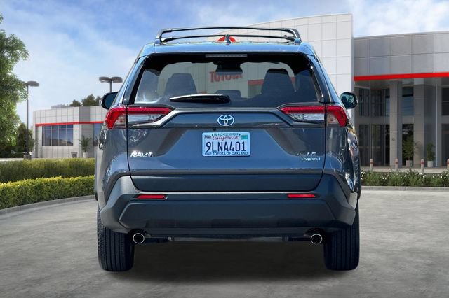 Certified 2024 Toyota RAV4 LE AWD/4WD image 6