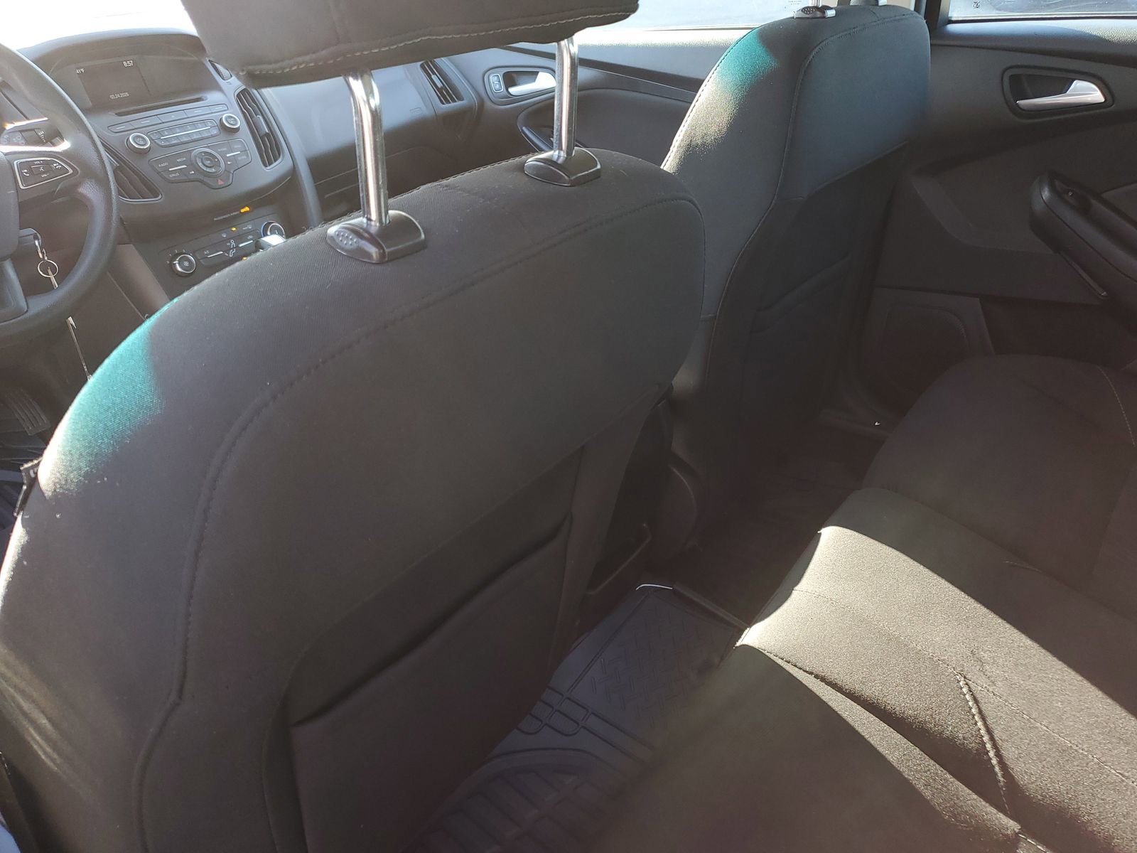 Used 2016 Ford Focus SE image 14