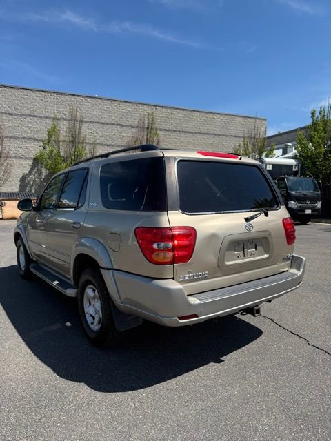 Used 2002 Toyota Sequoia SR5 RWD image 8
