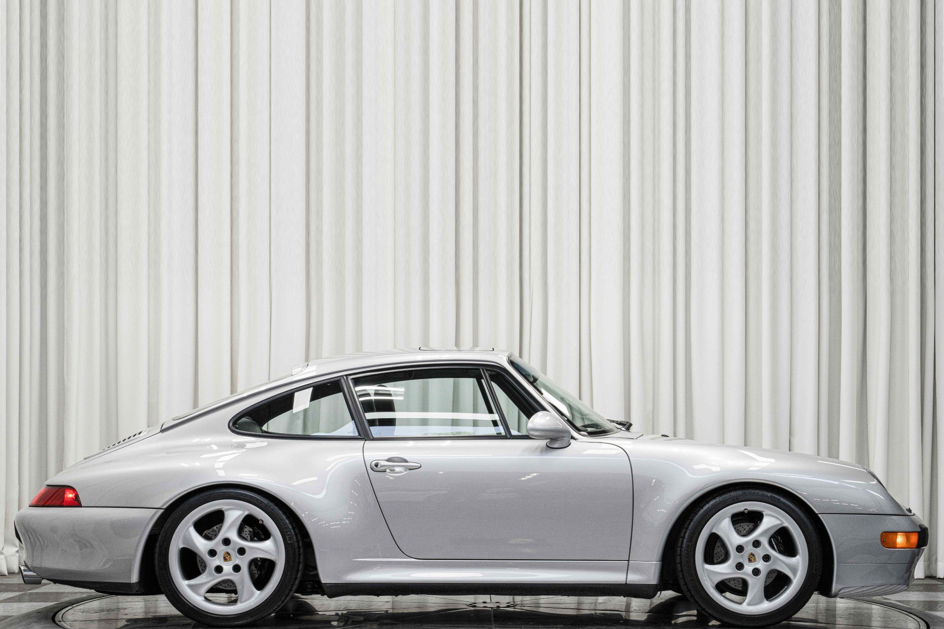 Used 1998 Porsche 911 GT3 RS image 2