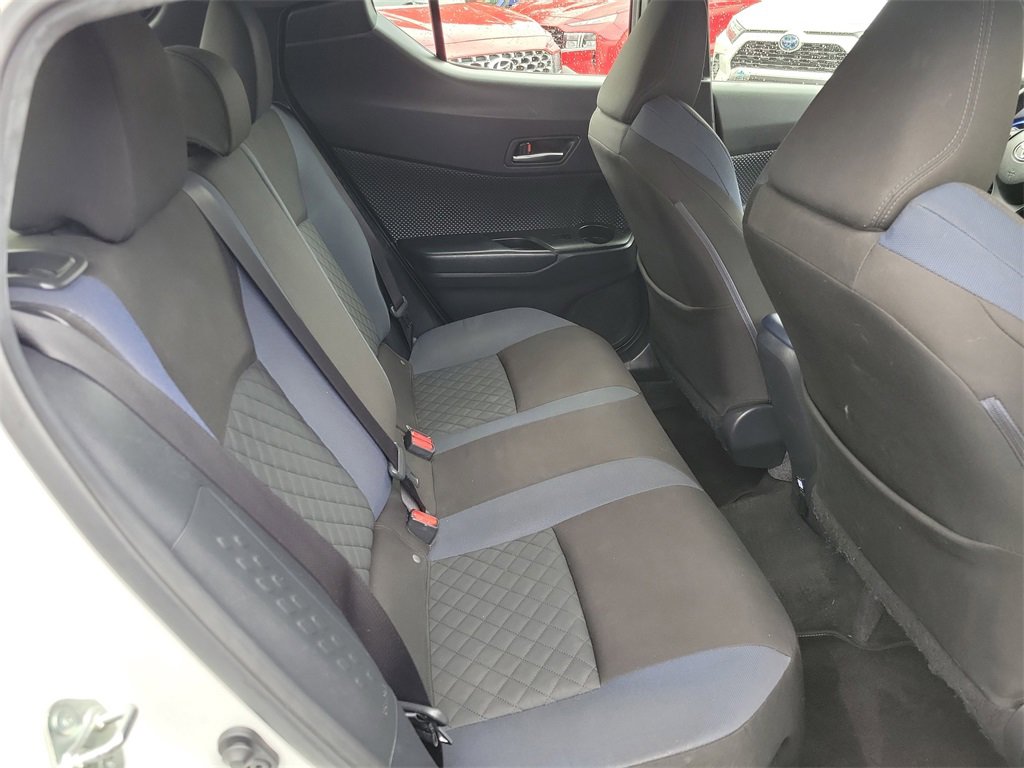 Used 2020 Toyota C-HR LE image 42
