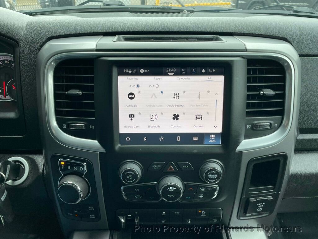 Used 2022 RAM 1500 Express w/ Ceramic Grey Express Package AWD/4WD image 16
