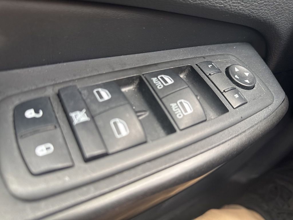 Used 2022 Jeep Cherokee Trailhawk w/ Premium Leather Package image 26