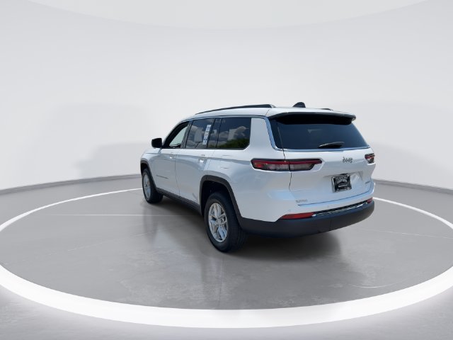 Used 2025 Jeep Grand Cherokee L Laredo RWD image 6