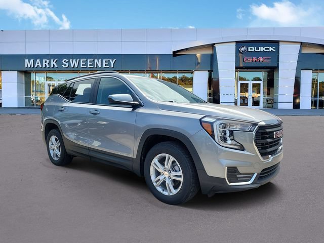 Used 2023 GMC Terrain SLE w/ Driver Convenience Package AWD/4WD image 3