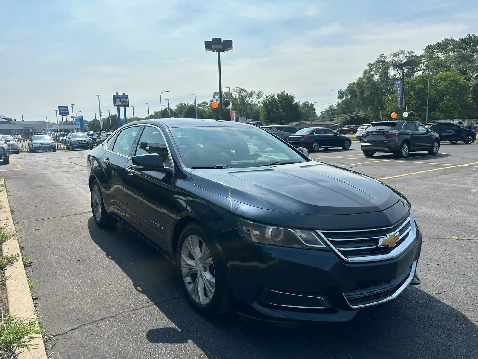 Used 2014 Chevrolet Impala LT FWD image 3