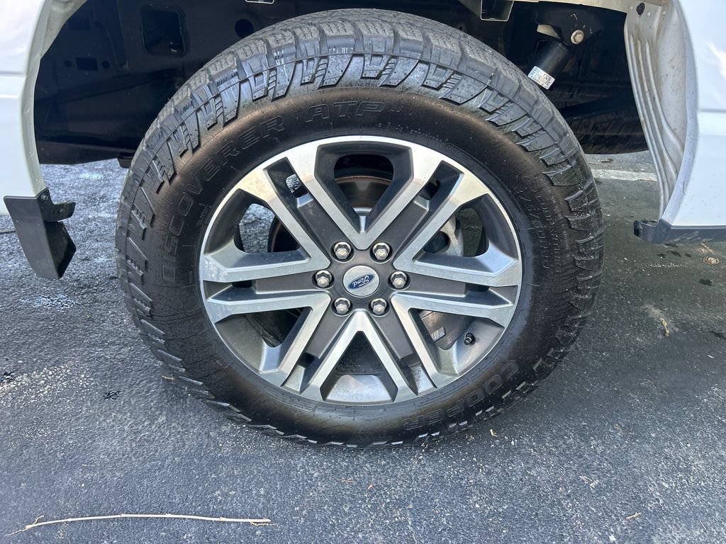 Used 2022 Ford F150 XL w/ STX Appearance Package AWD/4WD image 29