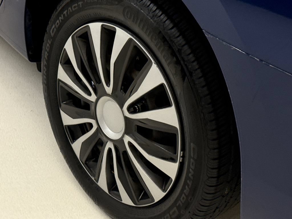 Used 2018 Nissan Sentra S FWD image 10