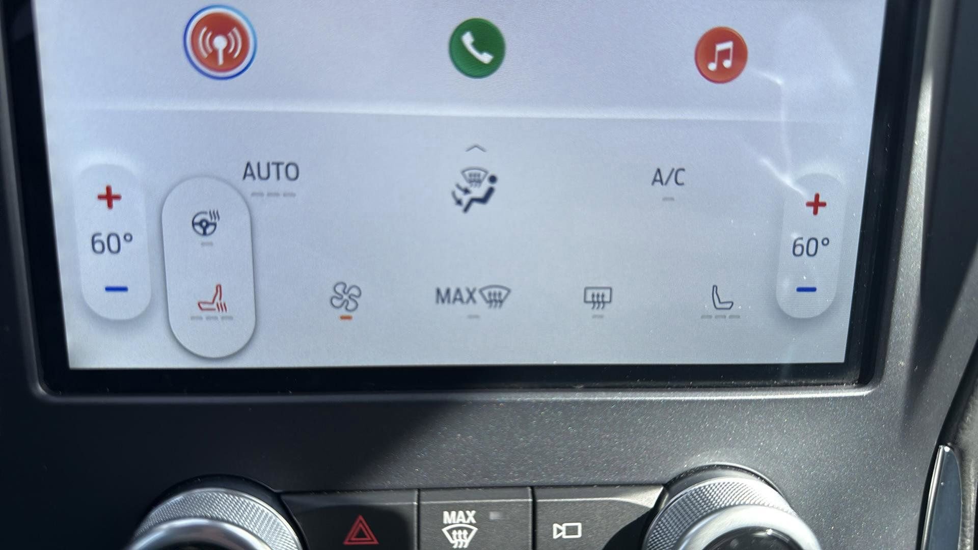 Certified 2022 Ford Edge Titanium image 28